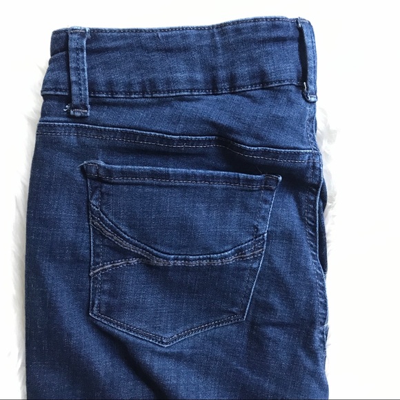 Riders by Lee Midrise Capri Dark Blue Size 6 - Picture 6 of 6